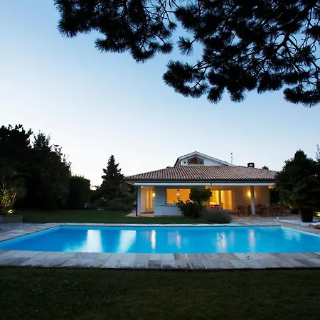 Ibi - Camerano, Meravigliosa Con Piscina Nel Parco Del Conero * Casa Petromilli